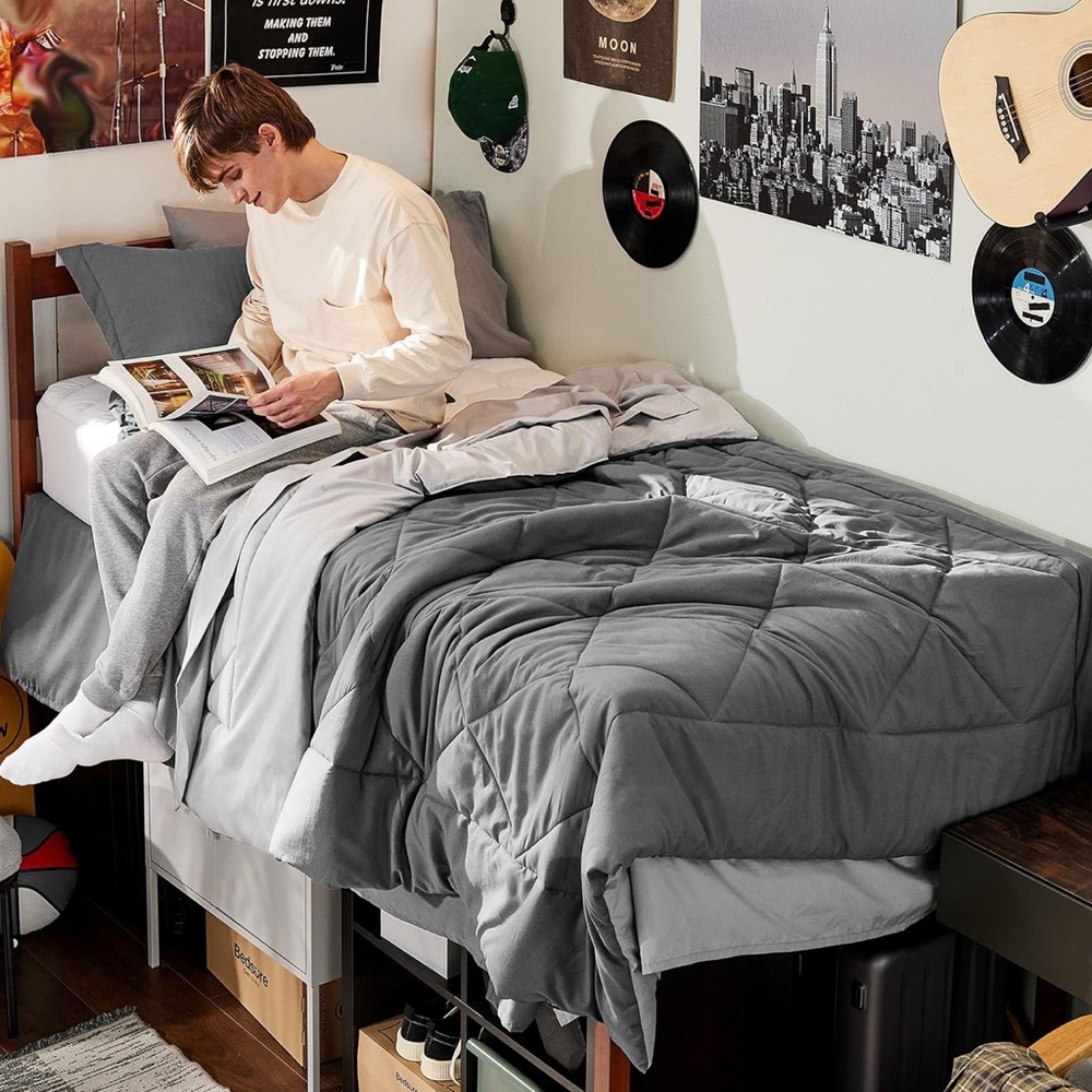 Modern Gray Pintuck Comforter Bedding